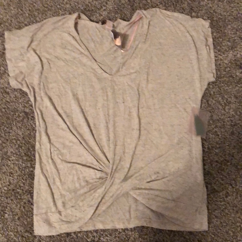 Twist front t-shirt